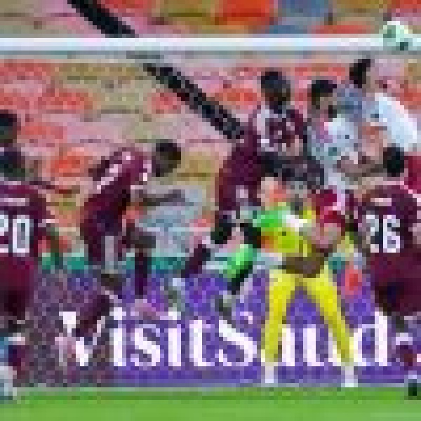 تعادل الإمارات وقطر يحسم مواجهتي نصف نهائي كأس الخليج تعادل الإمارات وقطر يحسم مواجهتي نصف نهائي كأس الخليج