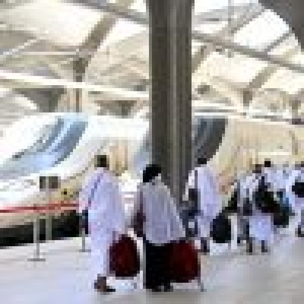 قطار الحرمين السريع يعزز الفرص الاستثمارية في المدينة المنورة قطار الحرمين السريع يعزز الفرص الاستثمارية في المدينة المنورة