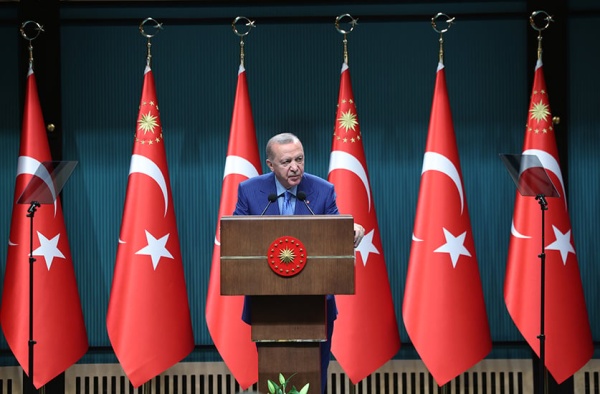 أردوغان يعلن تشكيل مجلس لمعالجة أزمة صناديق الاستثمار في تركيا