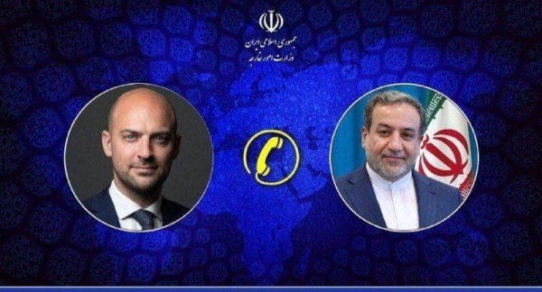 عراقجي يبحث مع نظيره الفرنسي دعم التفاهمات الدبلوماسية وأمن مضيق هرمز عراقجي يبحث مع نظيره الفرنسي دعم التفاهمات الدبلوماسية وأمن مضيق هرمز