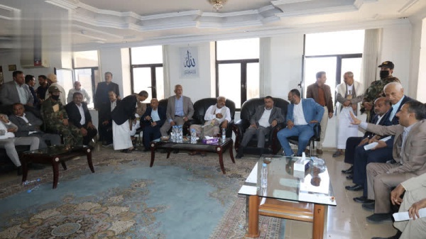 قحيم يتفقد مستوى الانضباط الوظيفي بديوان وزارة النقل والأشغال عقب إجازة العيد قحيم يتفقد مستوى الانضباط الوظيفي بديوان وزارة النقل والأشغال عقب إجازة العيد