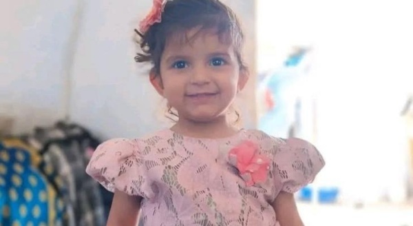 استشهاد طفلة فلسطينية في غزة متأثرة بإصابتها في قصف صهيوني غرب القطاع