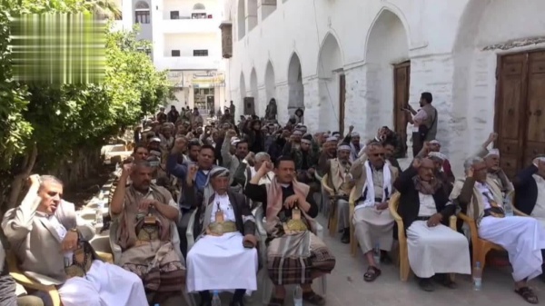 المكاتب الخدمية في رداع بالبيضاء تحتفي بذكرى يوم الولاية