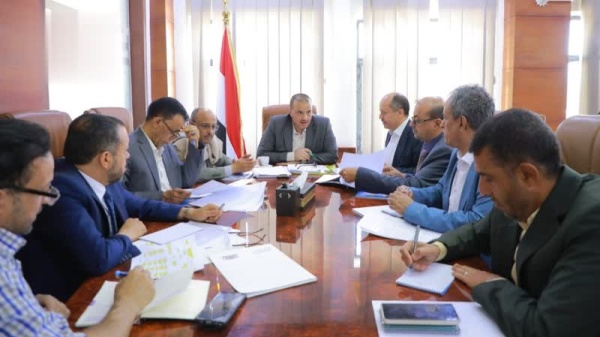 اجتماع بصنعاء يناقش المصفوفة التنفيذية لخطة وزارة الاقتصاد اجتماع بصنعاء يناقش المصفوفة التنفيذية لخطة وزارة الاقتصاد