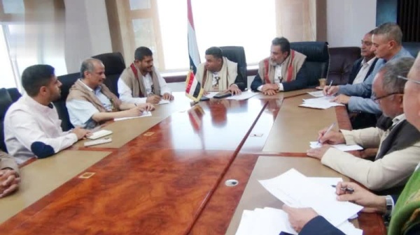 اجتماع موسع بصنعاء يناقش معالجة الوضع المائي الحرج في البيضاء اجتماع موسع بصنعاء يناقش معالجة الوضع المائي الحرج في البيضاء