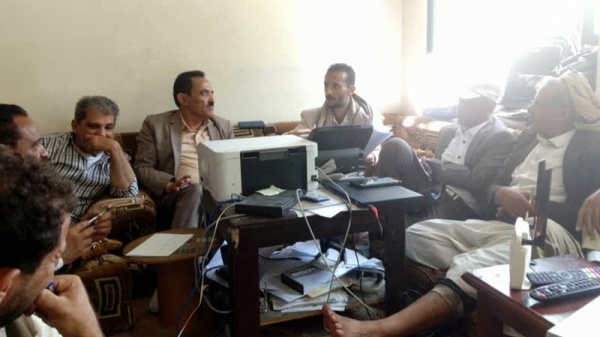 اجتماع بخدمة صنعاء يناقش الإجراءات التنظيمية والإدارية لتطوير العمل