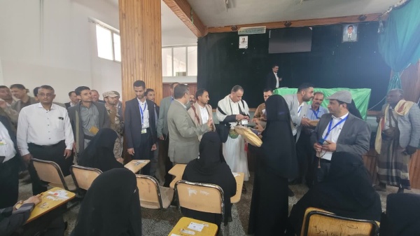 482 من حملة البكالوريوس والدبلوم في حجة يؤدون امتحان مزاولة المهنة الطبية