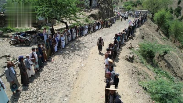 لقاء لقبائل وضرة في حجة يعلن الجهوزية والنفير لإنهاء العدوان والحصار لقاء لقبائل وضرة في حجة يعلن الجهوزية والنفير لإنهاء العدوان والحصار