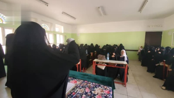 ندوة نسائية في شبام كوكبان بذكرى قدوم الإمام الهادي إلى اليمن ندوة نسائية في شبام كوكبان بذكرى قدوم الإمام الهادي إلى اليمن