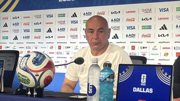 مدرب منتخب مصر أهدي الفوز للشعب الفلسطيني الذي لم يخذلنا أبد ا مدرب منتخب مصر أهدي الفوز للشعب الفلسطيني الذي لم يخذلنا أبد ا