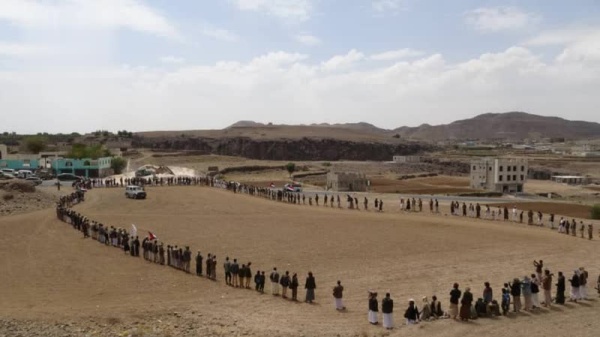 مسير ووقفة في همدان تأكيد ا للجهوزية لإنهاء العدوان والحصار مسير ووقفة في همدان تأكيد ا للجهوزية لإنهاء العدوان والحصار