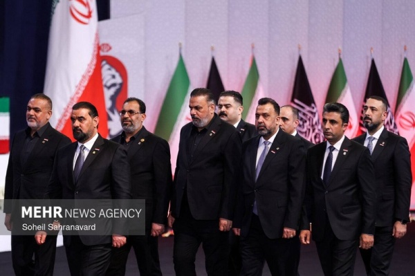إيران تعرب عن تقديرها لممثلي الدول المشاركين في مراسم إحياء ذكرى القائد الشهيد إيران تعرب عن تقديرها لممثلي الدول المشاركين في مراسم إحياء ذكرى القائد الشهيد