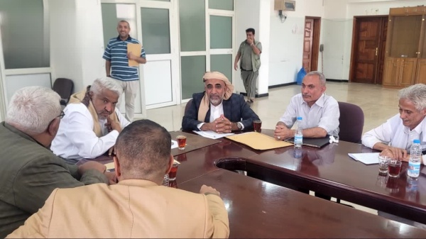 وزير النقل ورئيس هيئة الآثار يناقشان التنسيق في التخطيط الحضري وحماية المواقع الأثرية