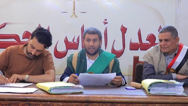الجزائية المتخصصة بالأمانة تستمع إلى رد النيابة في قضية عصابة مسلحة بجرائم قتل وحرق الجزائية المتخصصة بالأمانة تستمع إلى رد النيابة في قضية عصابة مسلحة بجرائم قتل وحرق
