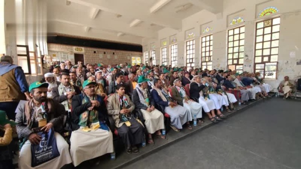 مكتبا المالية والضرائب في المحويت يحييان ذكرى المولد النبوي مكتبا المالية والضرائب في المحويت يحييان ذكرى المولد النبوي