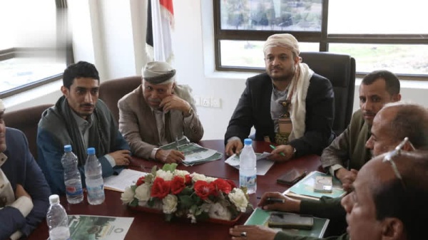 المساوى يدشن تطبيق م نص ف لتعزيز الشراكة بين القطاعين العام والخاص في تعز