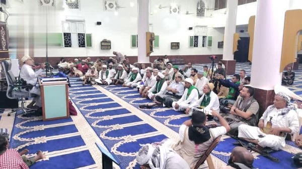 ندوة في الحديدة احتفاء بذكرى المولد النبوي ندوة في الحديدة احتفاء بذكرى المولد النبوي