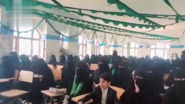 ندوتان ثقافيتان للهيئة النسائية في المحويت احتفاء بذكرى المولد النبوي ندوتان ثقافيتان للهيئة النسائية في المحويت احتفاء بذكرى المولد النبوي