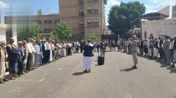 وقفات في العاصمة احتفاء بثورة 21 سبتمبر