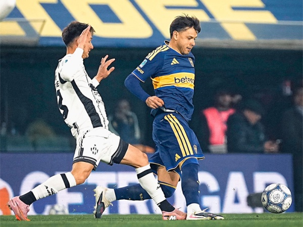 بوكا جونيورز يفوز على سنترال كوردوبا بثلاثية في الدوري الأرجنتيني بوكا جونيورز يفوز على سنترال كوردوبا بثلاثية في الدوري الأرجنتيني
