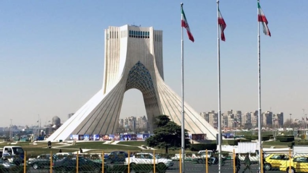 إيران سنرد بحزم على أي عدوان عسكري للعدو إيران سنرد بحزم على أي عدوان عسكري للعدو