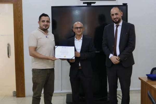 صنعاء صندوق تنمية المهارات يؤهل 17 من كوادر الشركات في المشاريع الاحترافية بالتعاون مع اكاديمية ابوغزالة