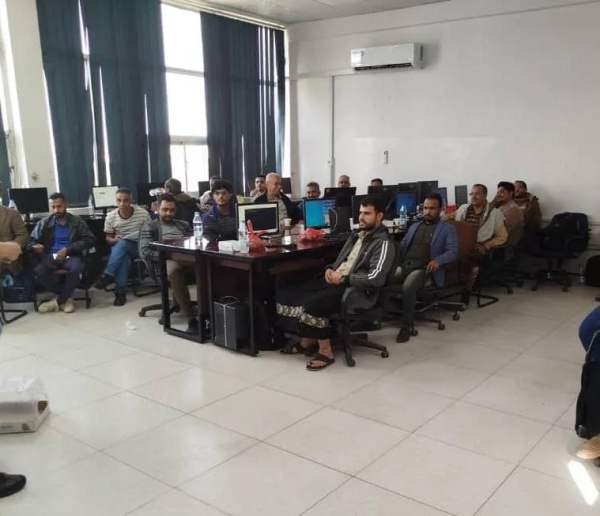 صنعاء صندوق تنمية المهارات ومعهد الإتصالات يختتمان برنامج الأوراكل لكوادر البريد صنعاء صندوق تنمية المهارات ومعهد الإتصالات يختتمان برنامج الأوراكل لكوادر البريد