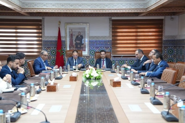 السعدي يطلق جائزة حرفيي التبوريدة السعدي يطلق جائزة حرفيي التبوريدة