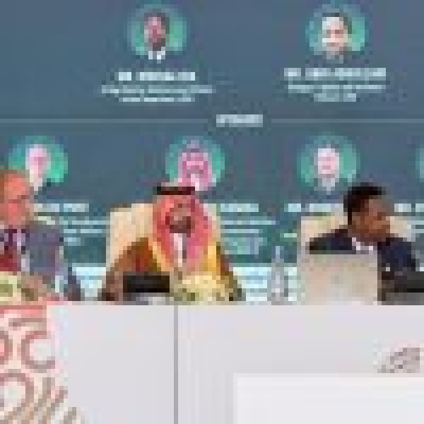 برنامج إعمار اليمن يشارك في الاجتماعات السنوية للبنك الإسلامي للتنمية 2026 في باكو