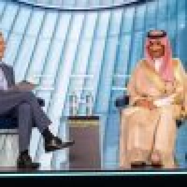 استعرض تجربة التحو ل الناجحة للقطاع في المملكة وزير السياحة يشارك في قمة الأولوية أوروبا بروما