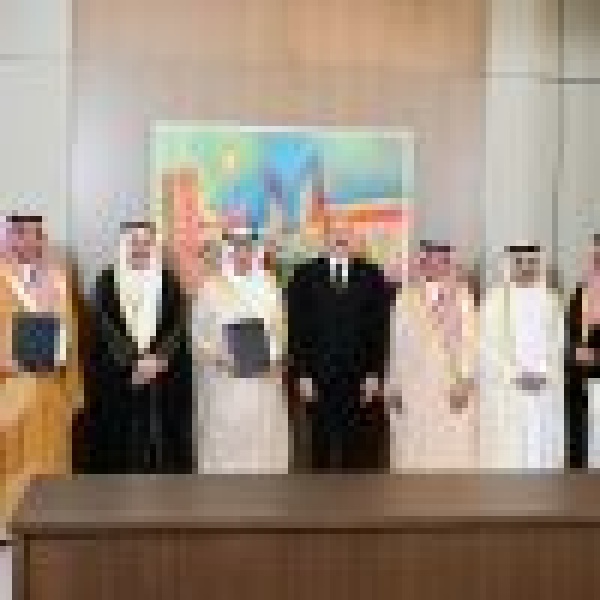 رئيس أذربيجان يستقبل وفد رؤساء المؤسسات الأعضاء في مجموعة التنسيق العربية