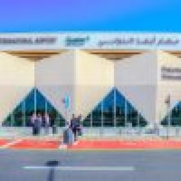 مطار أبها الدولي يحقق أعلى رقم قياسي في عدد الرحلات خلال اليوم الواحد