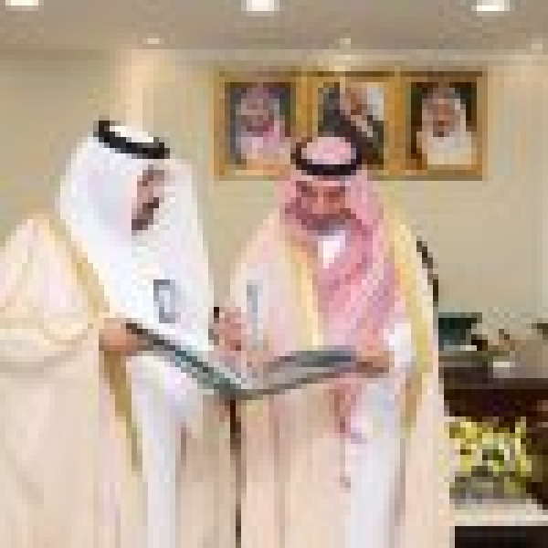 أمير نجران يط لع على استعدادات انطلاق العام الدراسي الجديد ومشروع نظام التعليم العام أمير نجران يط لع على استعدادات انطلاق العام الدراسي الجديد ومشروع نظام التعليم العام