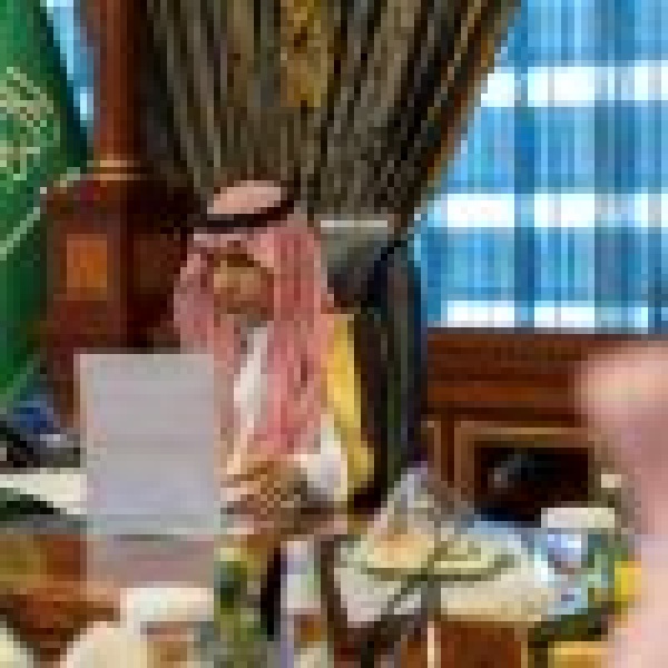مساعد وزير الداخلية ووكيل وزارة الداخلية بالكويت يرأسان اجتماع لجنة التنسيق العسكري والأمني المنبثقة عن مجلس التنسيق السعودي الكويتي مساعد وزير الداخلية ووكيل وزارة الداخلية بالكويت يرأسان اجتماع لجنة التنسيق العسكري والأمني المنبثقة عن مجلس التنسيق السعودي الكويتي