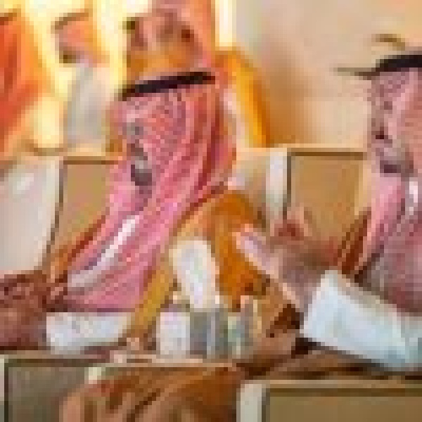 تحت رعاية خادم الحرمين الشريفين ونيابة عنه نائب أمير منطقة مكة المكرمة يشهد حفل افتتاح خليجي 27 بجدة