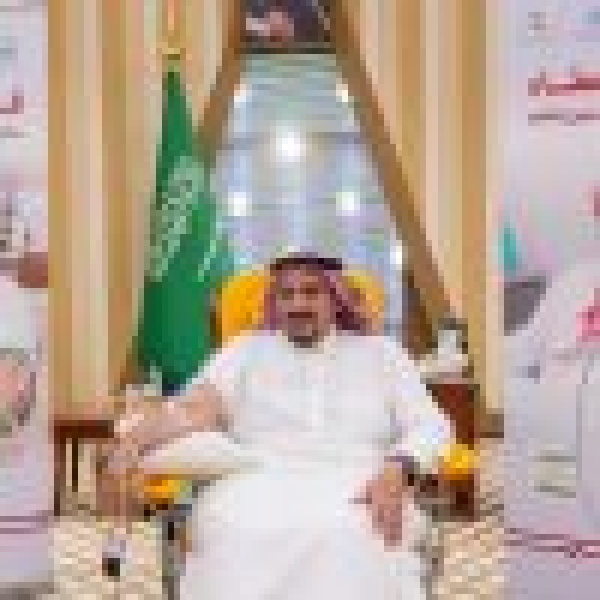 أمير القصيم يشارك في الحملة الوطنية السنوية للتبرع بالدم التي أطلقها ولي العهد أمير القصيم يشارك في الحملة الوطنية السنوية للتبرع بالدم التي أطلقها ولي العهد