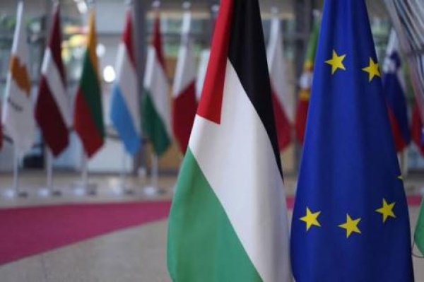 بتعليمات من وزير خارجية الاحتلال منع نائبين أوروبيين من دخول الأراضي المحتلة بتعليمات من وزير خارجية الاحتلال منع نائبين أوروبيين من دخول الأراضي المحتلة