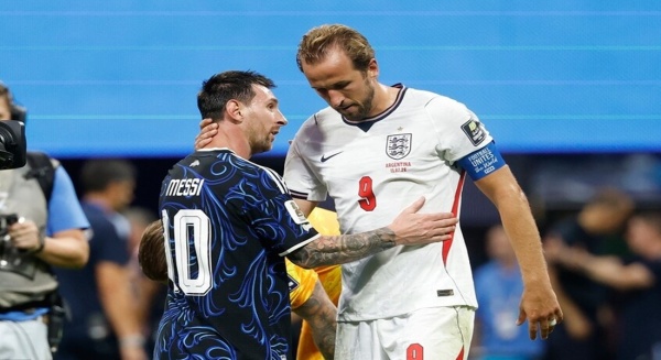 هاري كين يتحسر على ضياع حلم كأس العالم ويشيد بميسي هاري كين يتحسر على ضياع حلم كأس العالم ويشيد بميسي