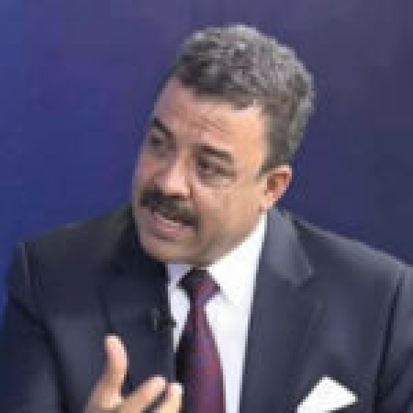 عاجل سيارة تدهس نائب قرب البرلمان التونسي
