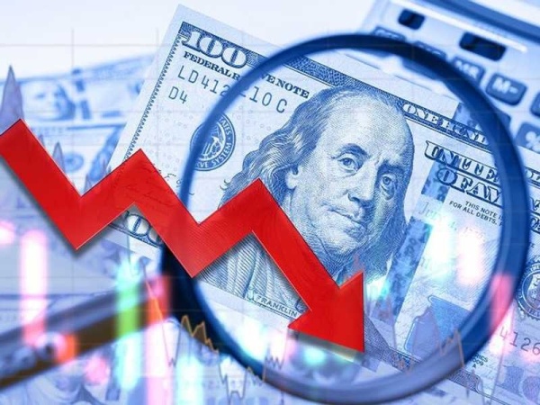 تراجع الدولار بعد إعلان إيران انتهاء هجماتها على الكيان الإسرائيلي تراجع الدولار بعد إعلان إيران انتهاء هجماتها على الكيان الإسرائيلي