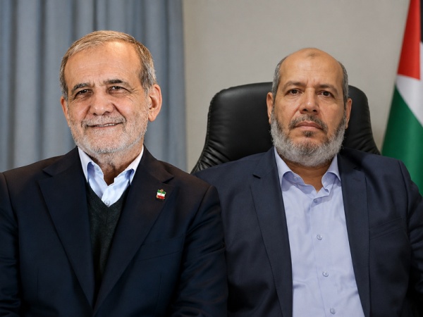 الرئيس الإيراني ورئيس حماس يبحثان آخر تطورات القضية الفلسطينية الرئيس الإيراني ورئيس حماس يبحثان آخر تطورات القضية الفلسطينية