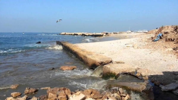 سلطة المياه في غزة تحذر من انهيار كارثي لمنظومة الصرف الصحي سلطة المياه في غزة تحذر من انهيار كارثي لمنظومة الصرف الصحي