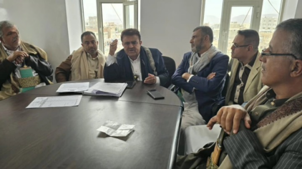 أمانة العاصمة مناقشة أولويات المشاريع والخطة التنموية بمديرية شعوب