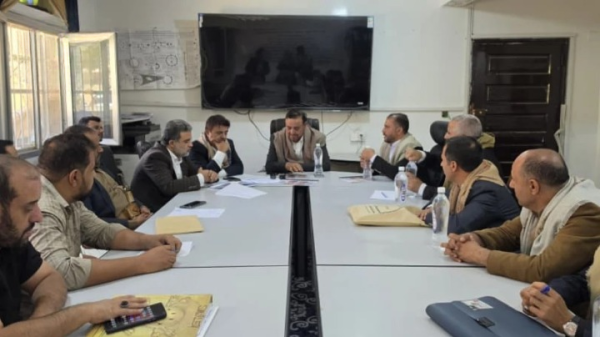 مناقشة الترتيبات النهائية لإقامة مهرجان خيرات اليمن الثالث في أمانة العاصمة مناقشة الترتيبات النهائية لإقامة مهرجان خيرات اليمن الثالث في أمانة العاصمة