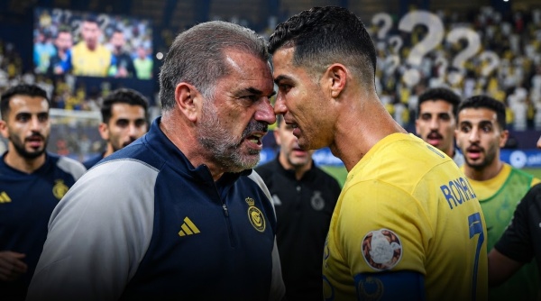 لا خلاف بين المدرب واللاعبين ماذا يحدث داخل النصر لا خلاف بين المدرب واللاعبين ماذا يحدث داخل النصر