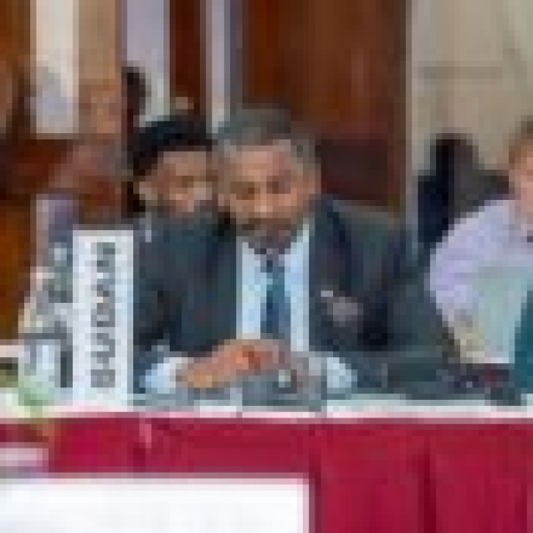 السودان ينضم رسميا إلى خارطة طريق إقليمية لتطوير المعابر والمناطق الحدودية السودان ينضم رسميا إلى خارطة طريق إقليمية لتطوير المعابر والمناطق الحدودية