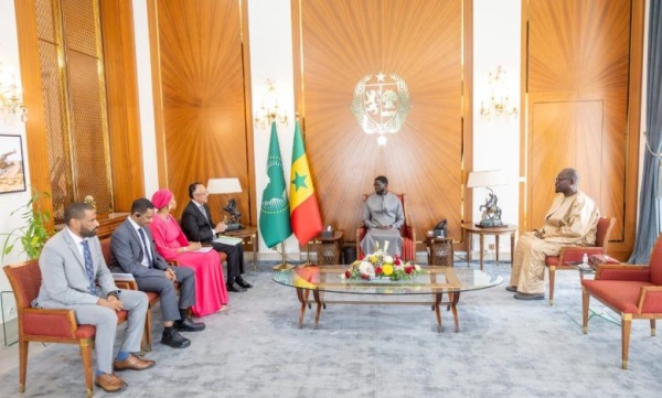سوداتل تؤكد حرصها على تعزيز استثماراتها في السنغال سوداتل تؤكد حرصها على تعزيز استثماراتها في السنغال