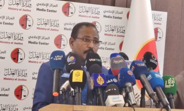وزير العدل البرهان يصدر ضمانات قانونية للمشاركين في الحوار السوداني وزير العدل البرهان يصدر ضمانات قانونية للمشاركين في الحوار السوداني