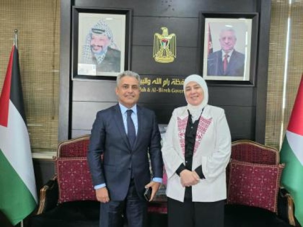 غنام تبحث مع السفير المصري اخر مستجدات الأوضاع في فلسطين