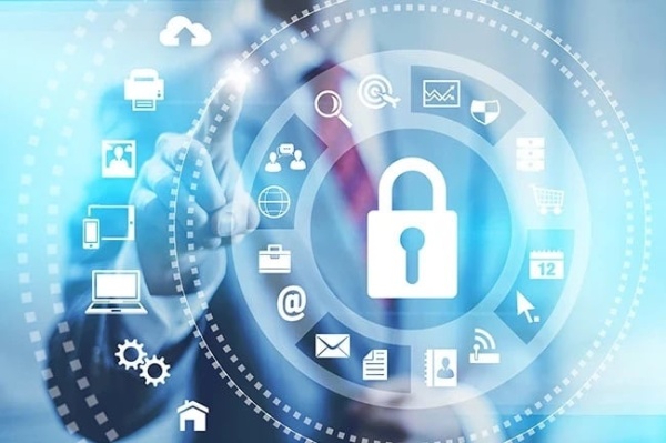خطوات آمنة على الإنترنت خطوات آمنة على الإنترنت